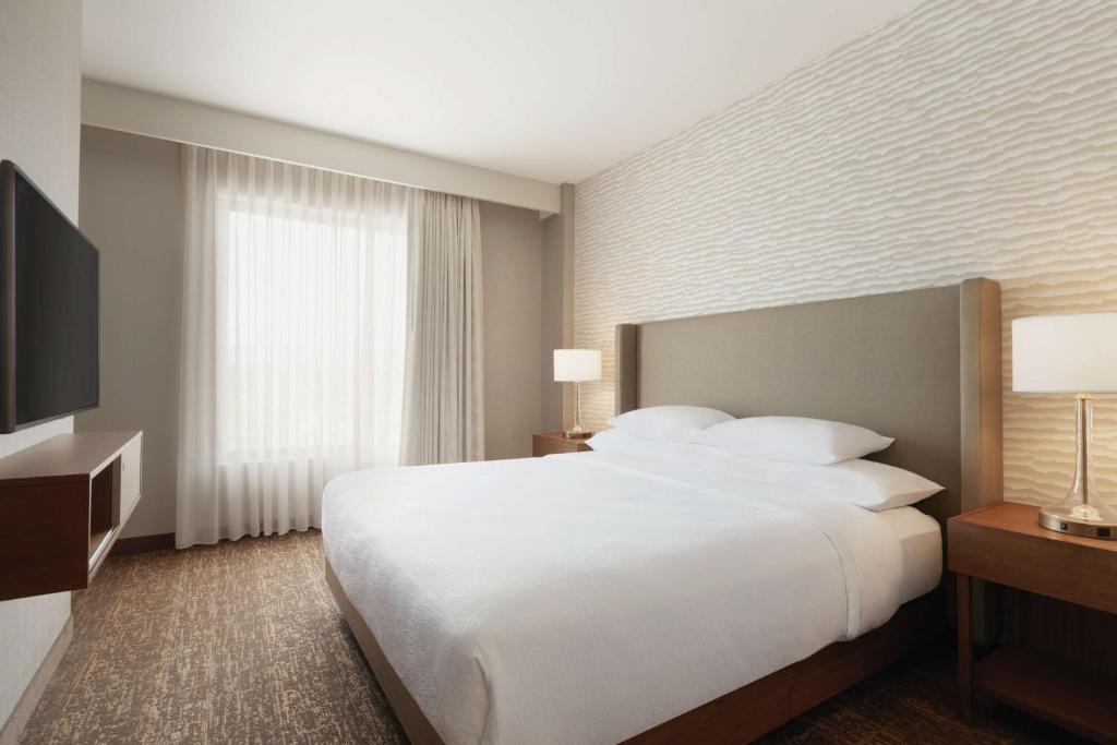 Embassy Suites By Hilton South Jordan Salt Lake City - КОЛЕСКИЙ КОМПЛЕКТ