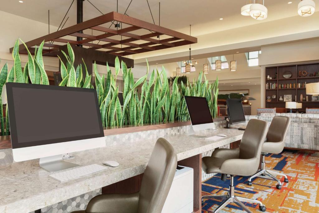 Embassy Suites By Hilton South Jordan Salt Lake City photo