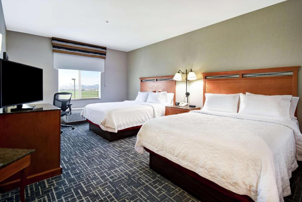 Hampton Inn & Suites Salt Lake City-West Jordan - Deluxe Queen Studio