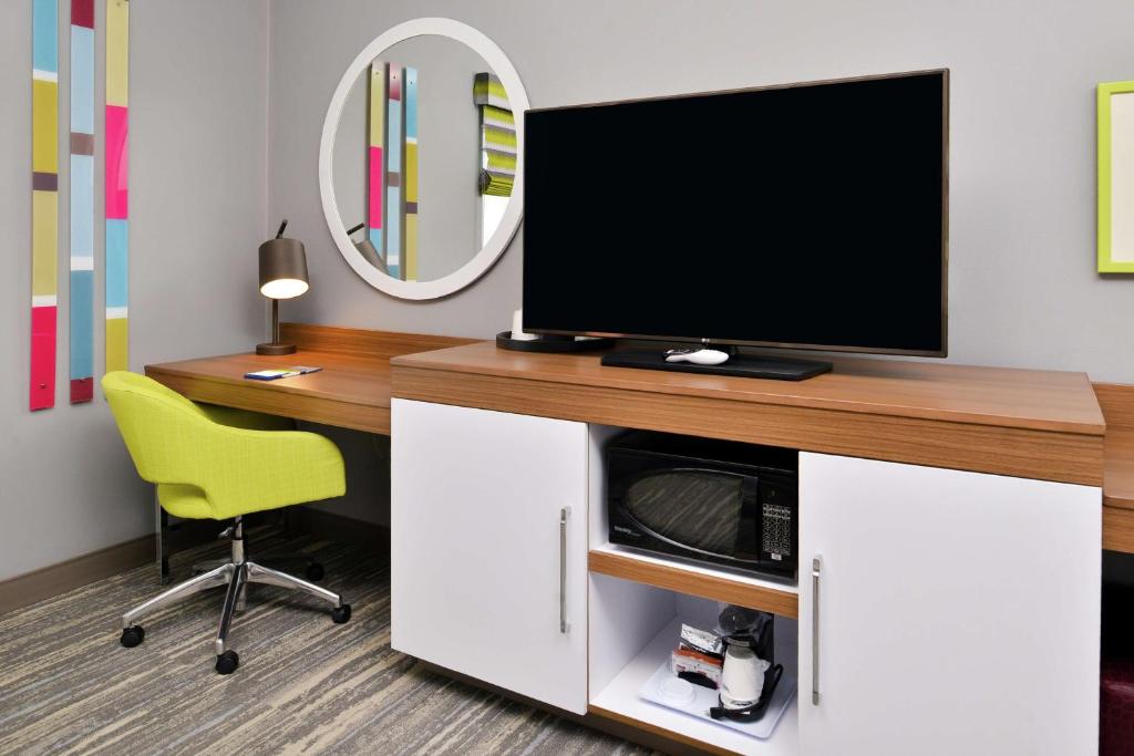 Hampton Inn & Suites Saint Paul Oakdale Woodbury - Habitación Con 2 Camas Grandes - No Fumadores