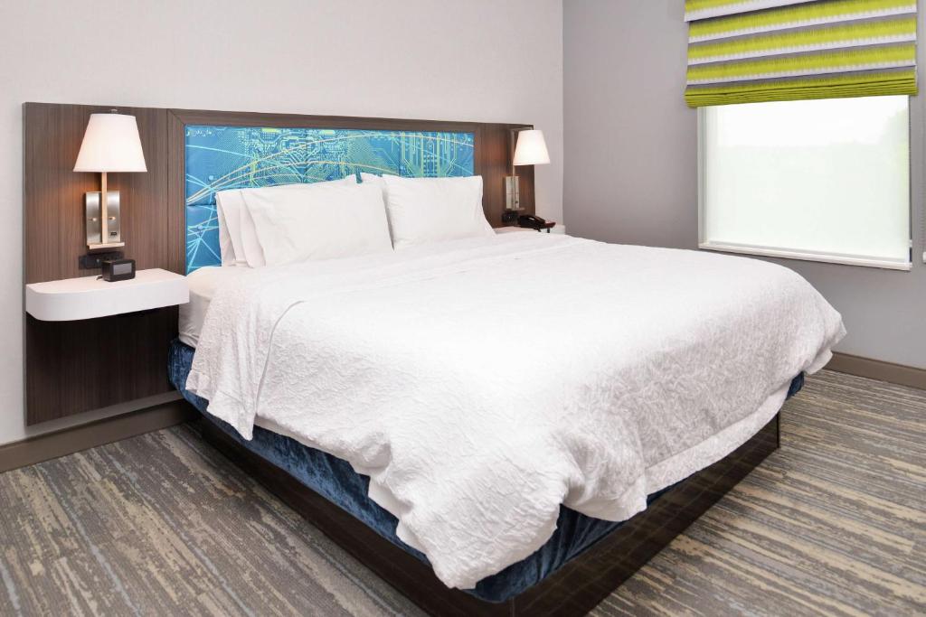 Hampton Inn & Suites Saint Paul Oakdale Woodbury - Suite Estudio Con Cama Extragrande - No Fumadores