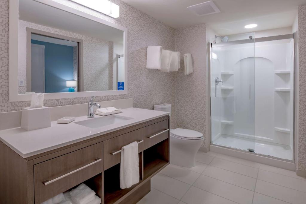 Koupelna v ubytování Home2 Suites By Hilton Wayne, NJ