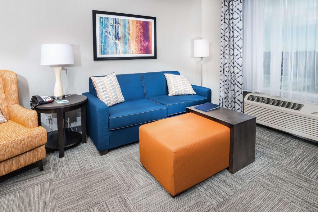 Homewood Suites By Hilton Tulsa Catoosa photo
