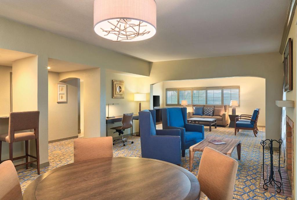 El Conquistador Tucson, A Hilton Resort - King Hospitality Suite