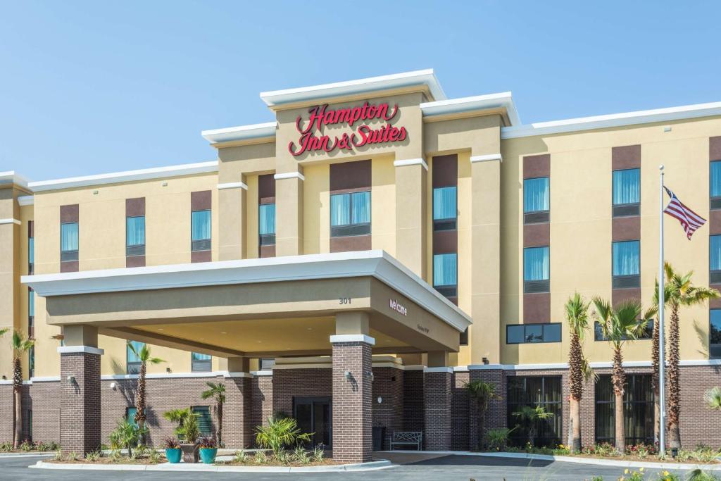 a rendering of the hampton inn suites palm springs at Hampton Inn & Suites Mary Esther-Fort Walton Beach, Fl in Mary Esther