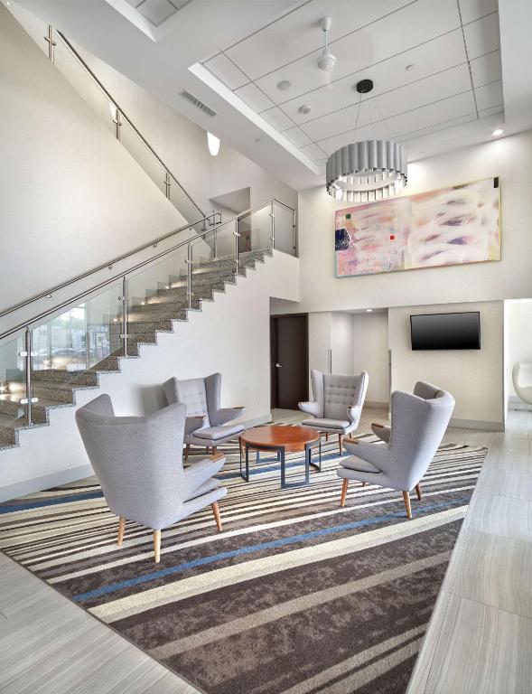 DoubleTree by Hilton Edmonton Downtown - Resim 13