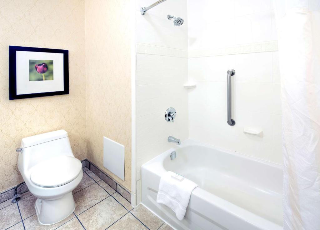 Hilton Garden Inn Ottawa Airport - Resim 32