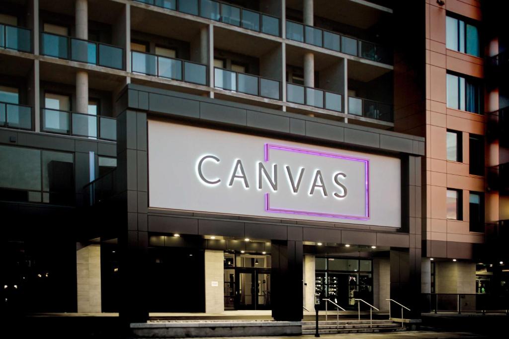 Certifikát, hodnocení, plakát nebo jiný dokument vystavený v ubytování Canvas Moncton, Tapestry Collection By Hilton