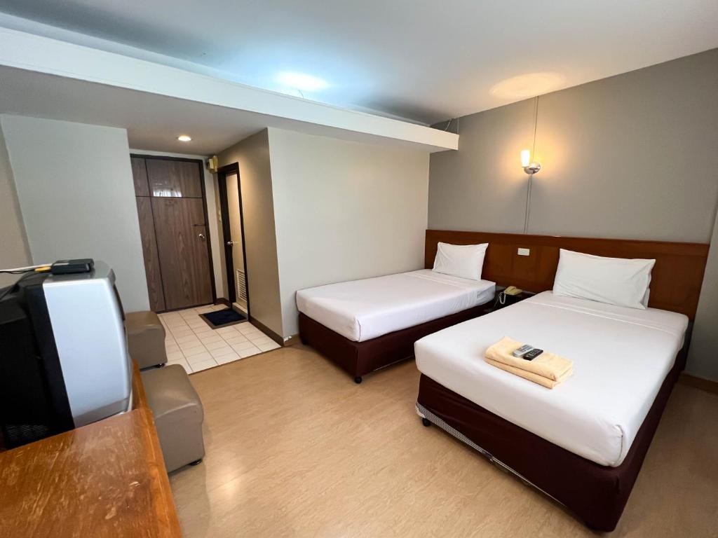 Srivichai Hotel - Standard Twin Room