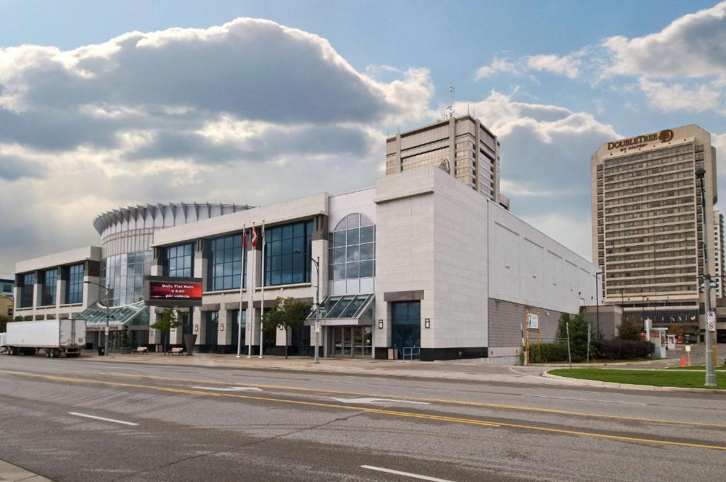 Το κτήριο όπου στεγάζεται  το ξενοδοχείο