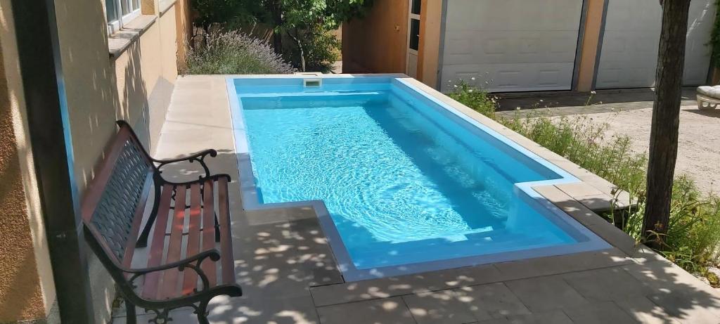 Bazén v ubytování Apartment Vrljika,with private pool,bikes,garage nebo v jeho okolí