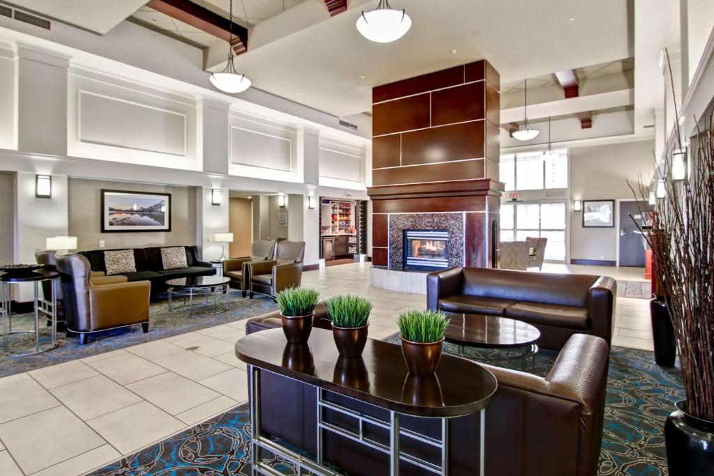 Hampton Inn & Suites by Hilton Calgary-Airport - Resim 6