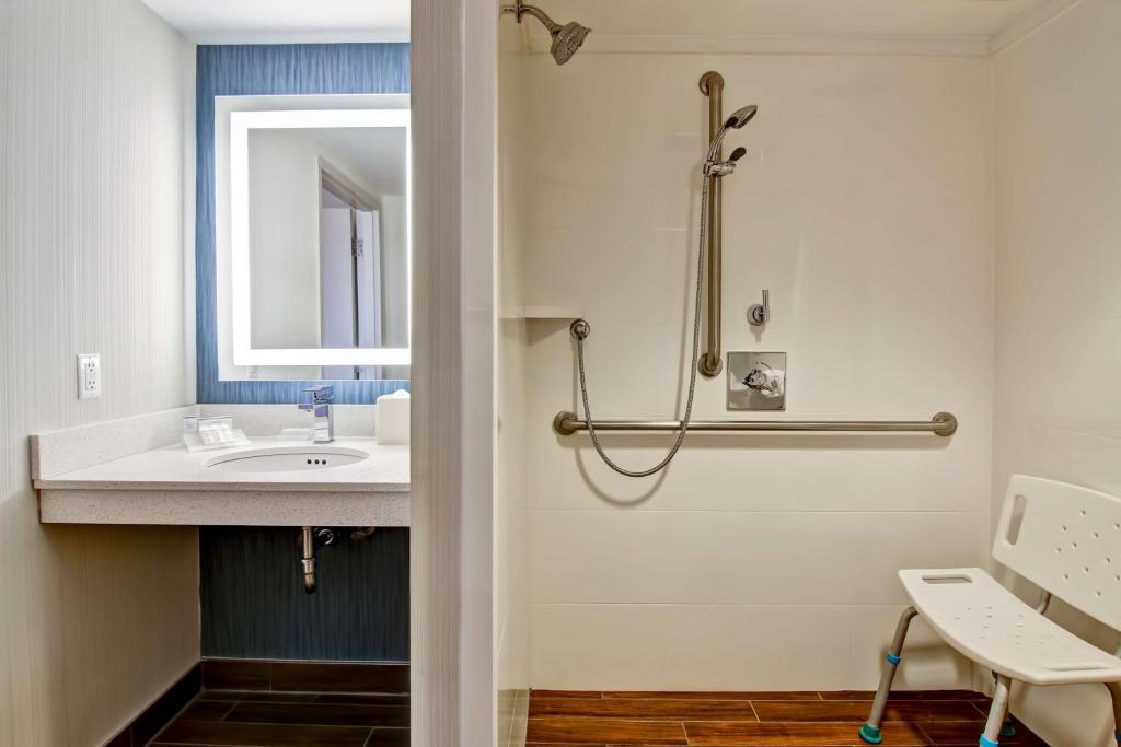 Hilton Garden Inn Toronto/Mississauga - Resim 3