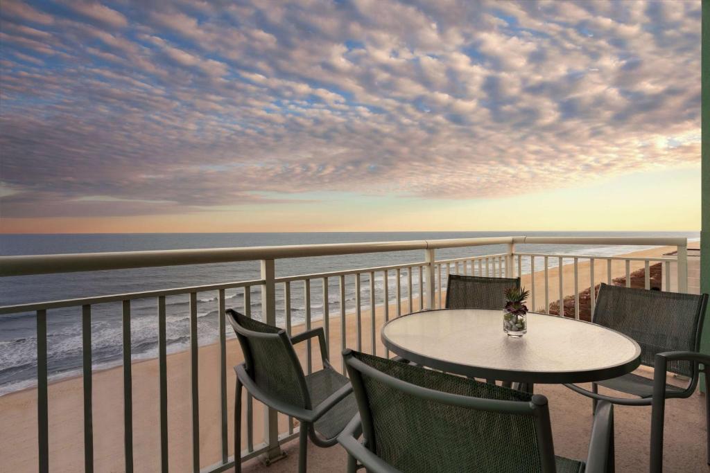 Hilton Suites Ocean City Oceanfront - 