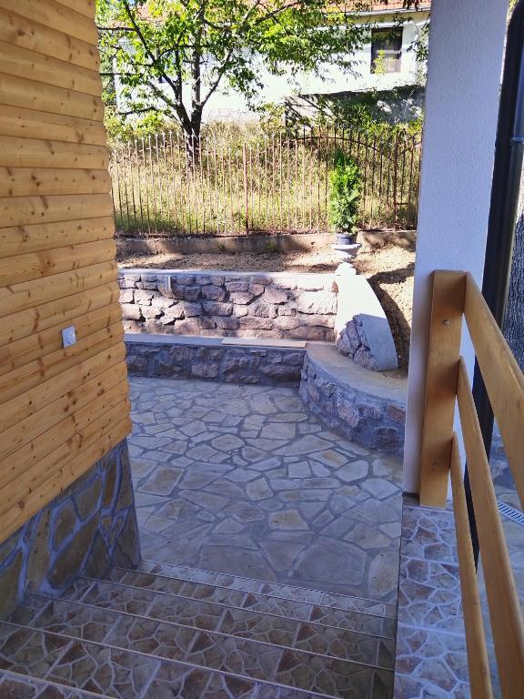 Fotografie z fotogalerie ubytování Stari Hrast 2 v destinaci Prolomska Banja