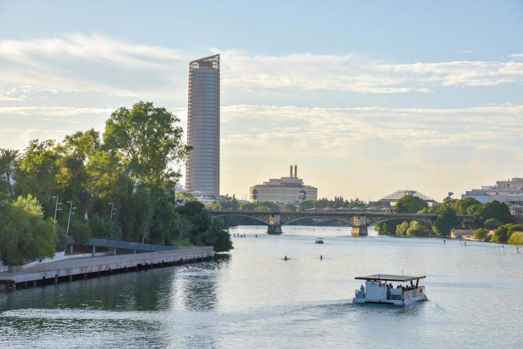 Amplio apartamento en Sevilla, Sevilja – aktuālās 2023. gada ...