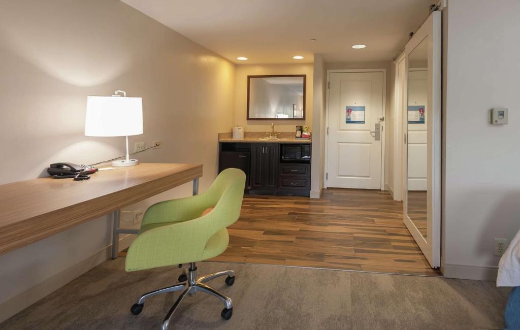 Hampton Inn Doylestown photo