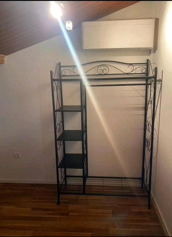 Palanda nebo palandy na pokoji v ubytování L'attrape rêve