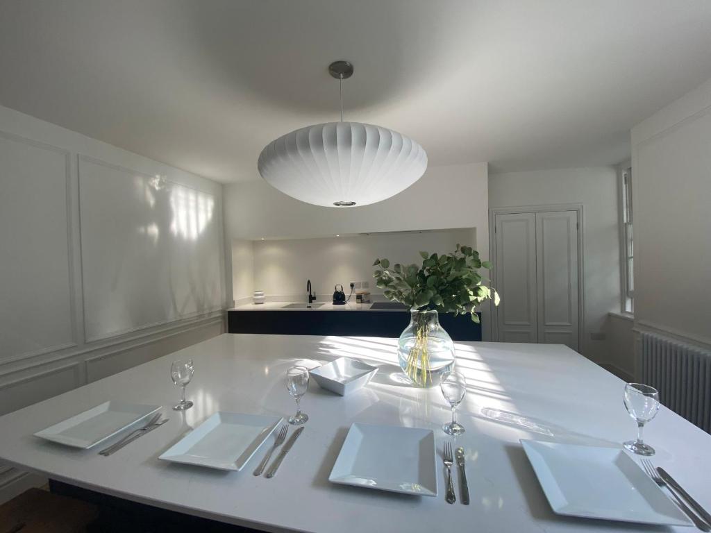 Deluxe Apartment in Historic Quarter near Beaches