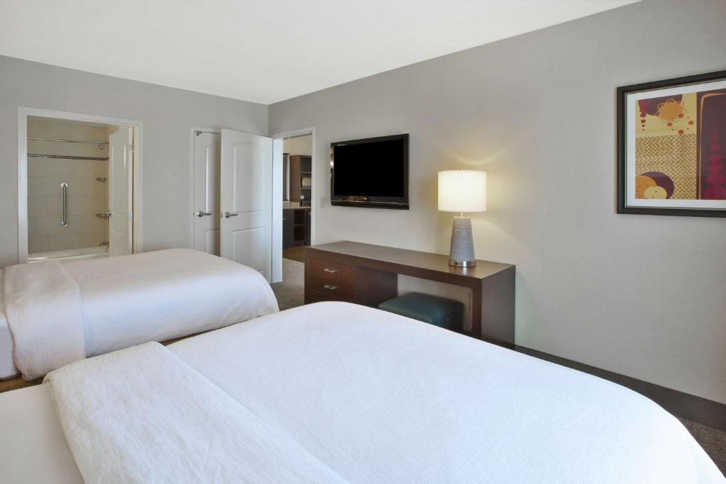 Embassy Suites Columbus - Airport photo