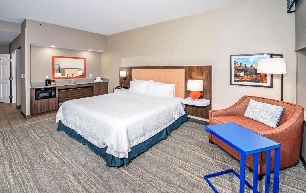 Hampton by Hilton Ottawa - Resim 2