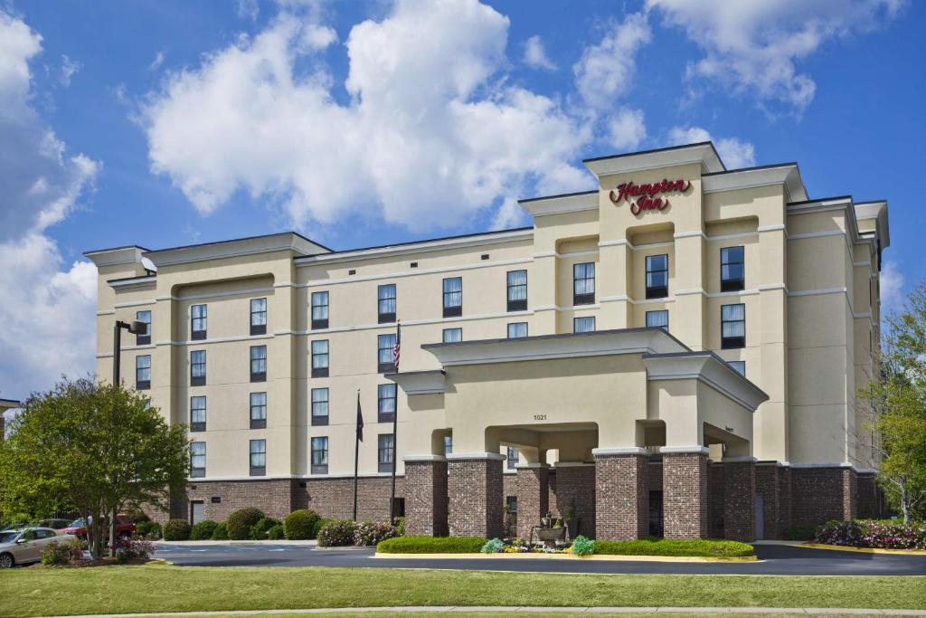 a rendering of the front of a hotel at Hampton Inn Columbia I-20-Clemson Road in Columbia