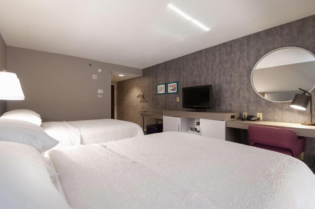 Hampton Inn East Windsor - Queen Room Met Twee Queensize Bedden - Niet -roken
