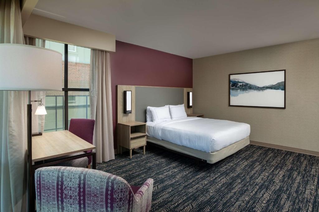 Hilton Asheville Biltmore Park photo