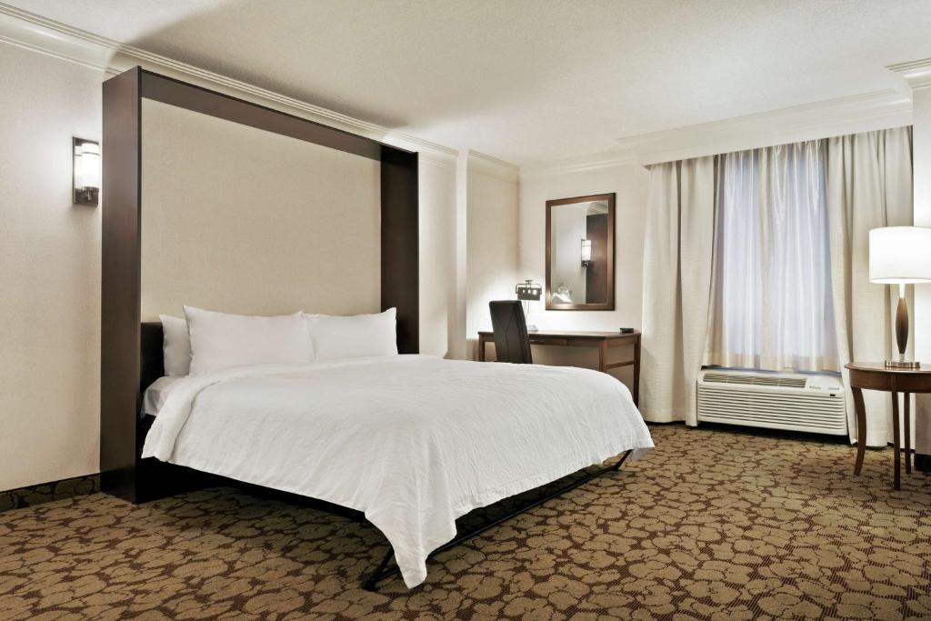 Hilton Garden Inn Saskatoon Downtown - Resim 34