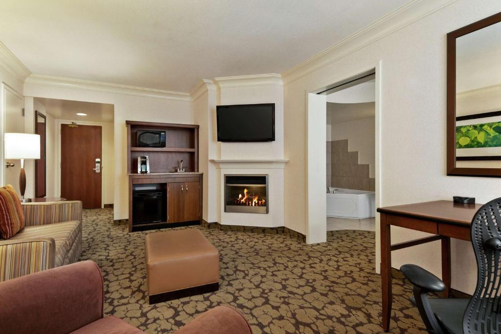 Hilton Garden Inn Saskatoon Downtown - Resim 37