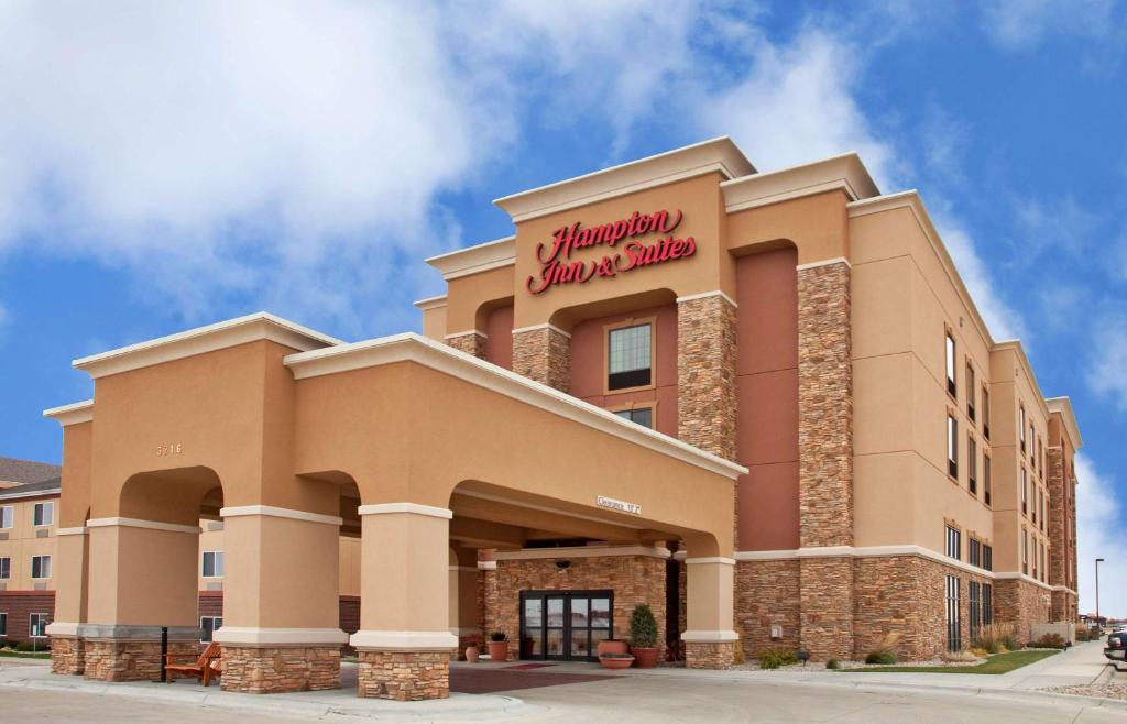 a rendering of the front of a student union building at Hampton Inn & Suites Aberdeen in Aberdeen