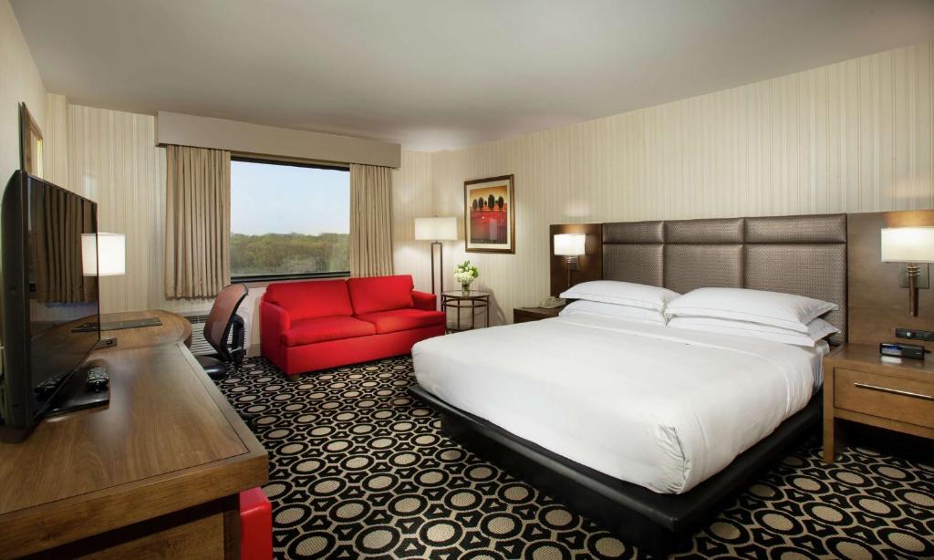 Hilton Chicago/Northbrook - Stanza King
