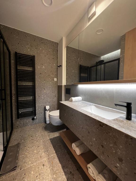 Koupelna v ubytování Miliša residence