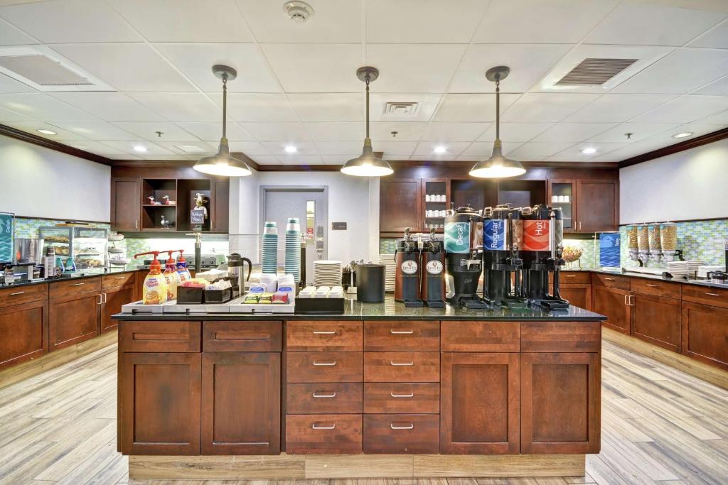 Fotografie z fotogalerie ubytování Homewood Suites by Hilton Palm Desert v destinaci Palm Desert