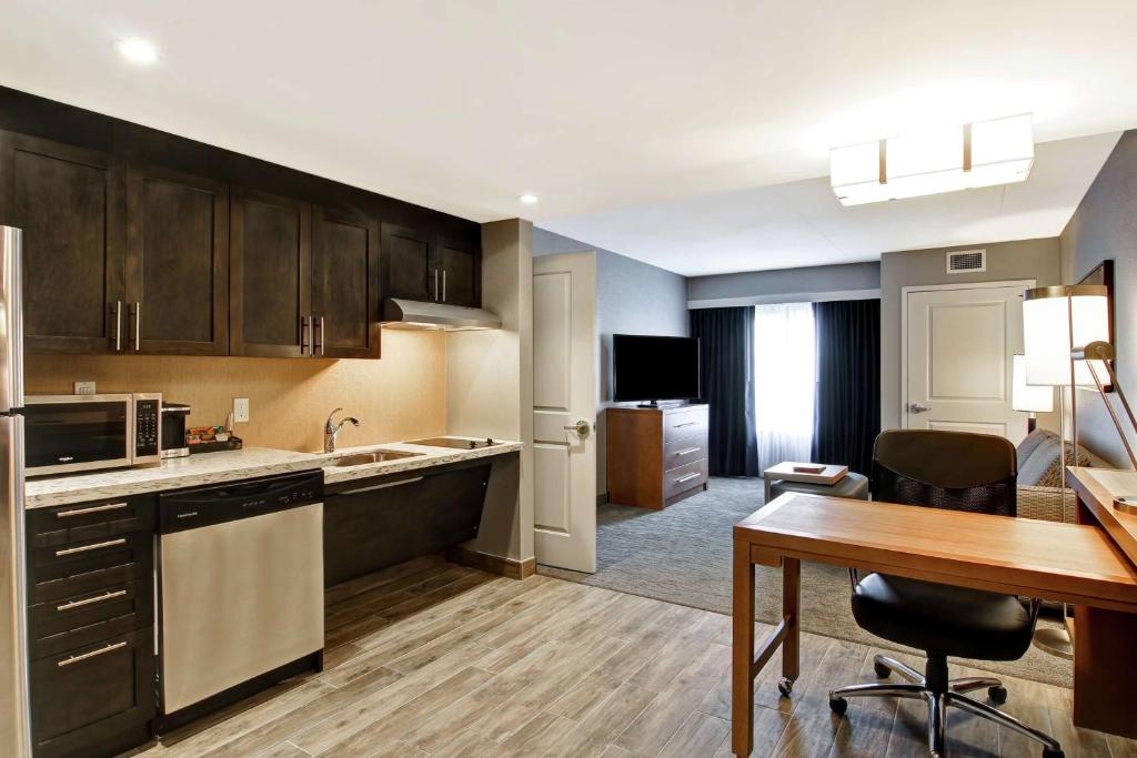 Homewood Suites By Hilton Ottawa Kanata - Resim 26