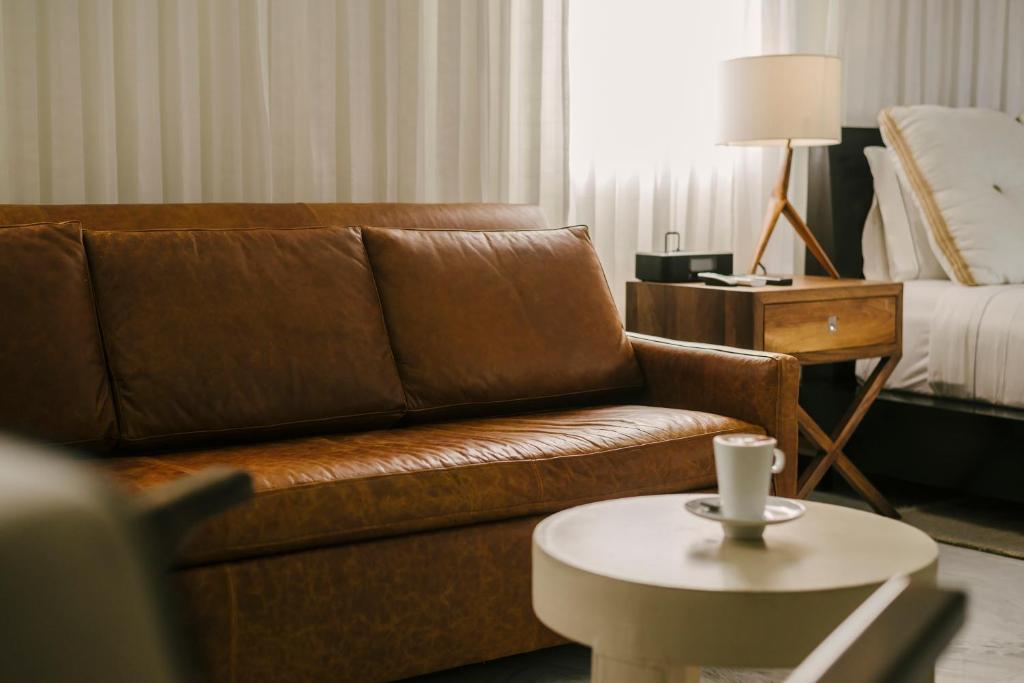 Posezení v ubytování Hotel Matilda, a Member of Design Hotels