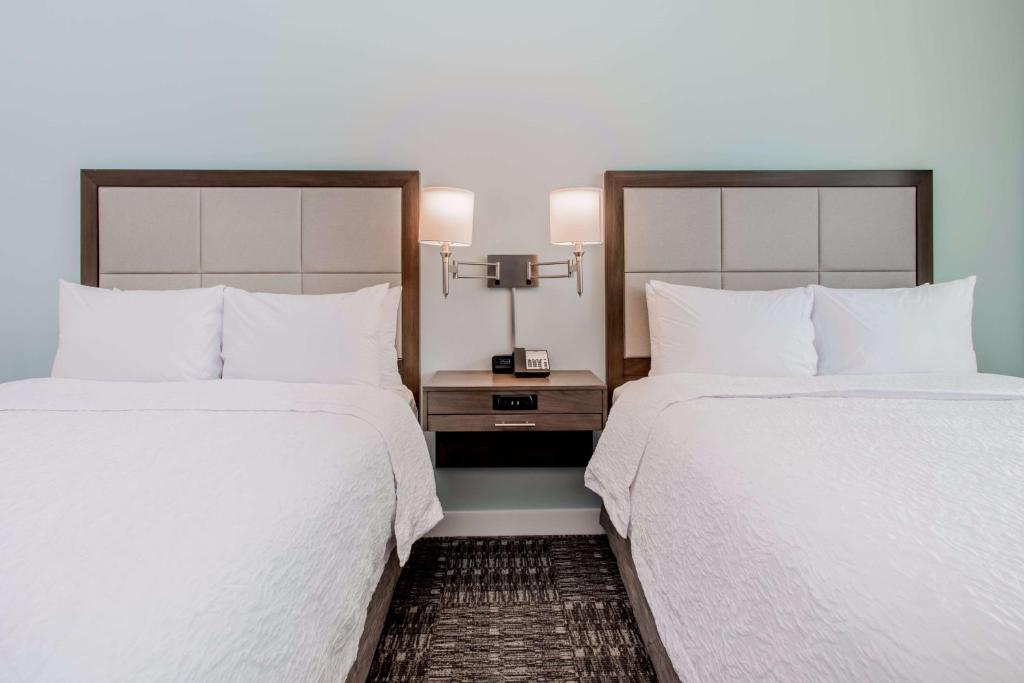 Hampton Inn & Suites Panama City Beach-Beachfront photo