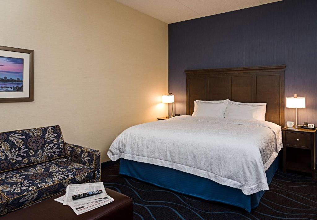 Hampton Inn by Hilton Ottawa Airport - Resim 2