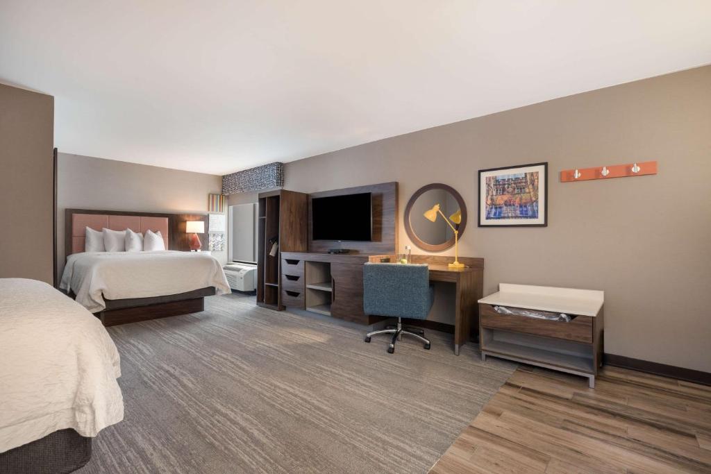Postel nebo postele na pokoji v ubytování Hampton Inn Princeton