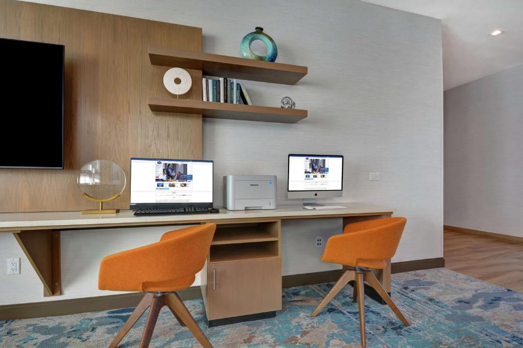 Hampton Inn Chula Vista Eastlake photo