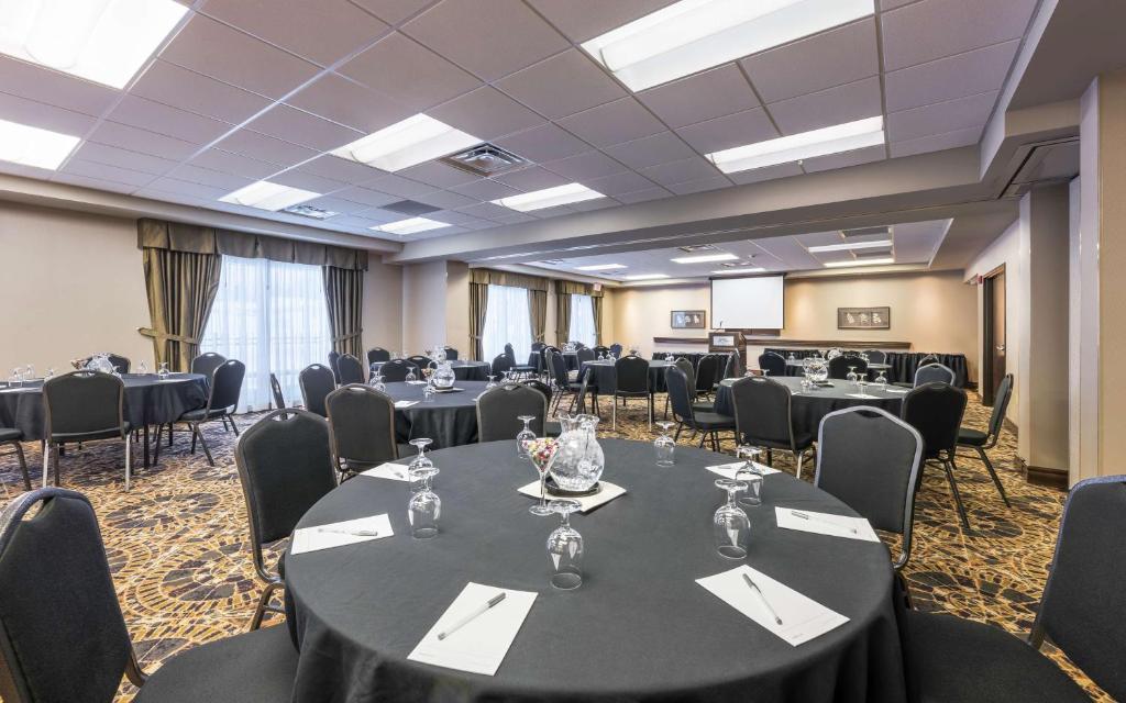 Konferenční prostory v ubytování Hampton Inn & Suites by Hilton Moncton