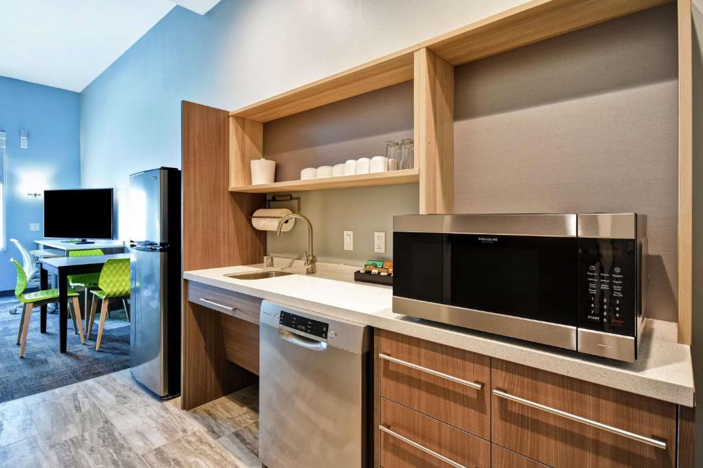 Home2 Suites By Hilton San Francisco Airport North - King Studio Suite - Hearing Access/Non-Smoking