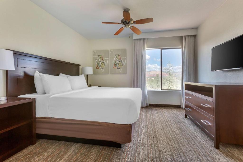 Hilton Vacation Club Sedona Summit - 1ベッドルーム1キングスイート3x3シャワー