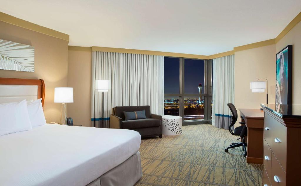 DoubleTree by Hilton Hotel Miami Airport & Convention Center - 豪华王室