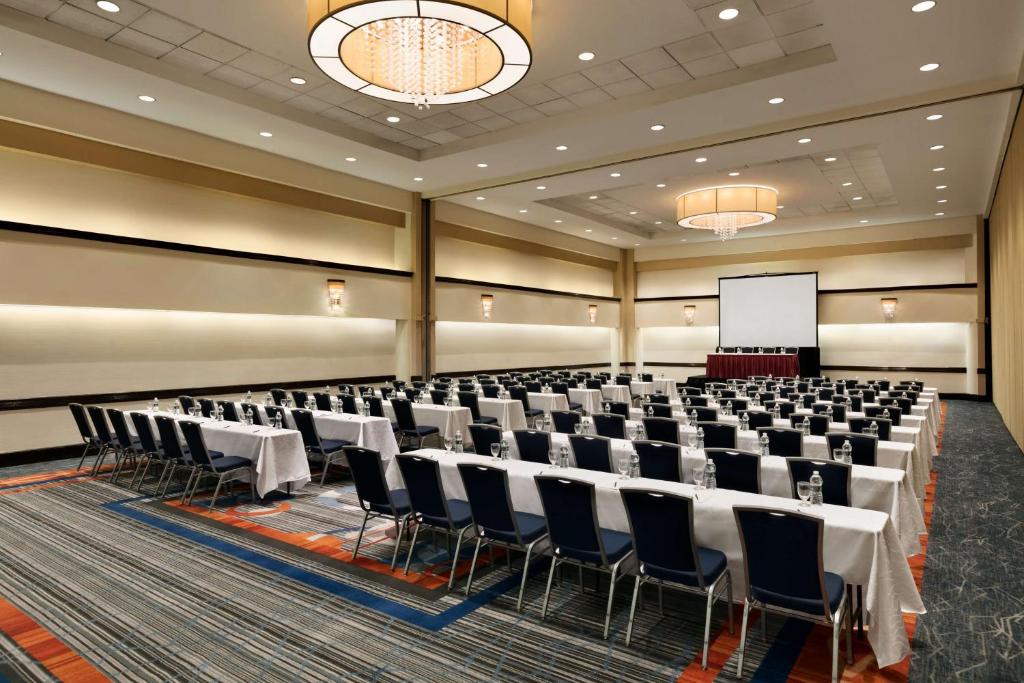 Konferenční prostory v ubytování Hilton Long Island/Huntington