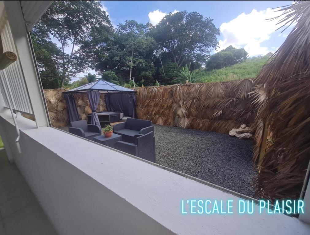 Zahrada ubytování L'Escale du Plaisir