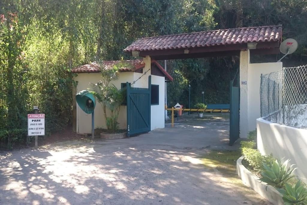 Apto perto de Itaipava