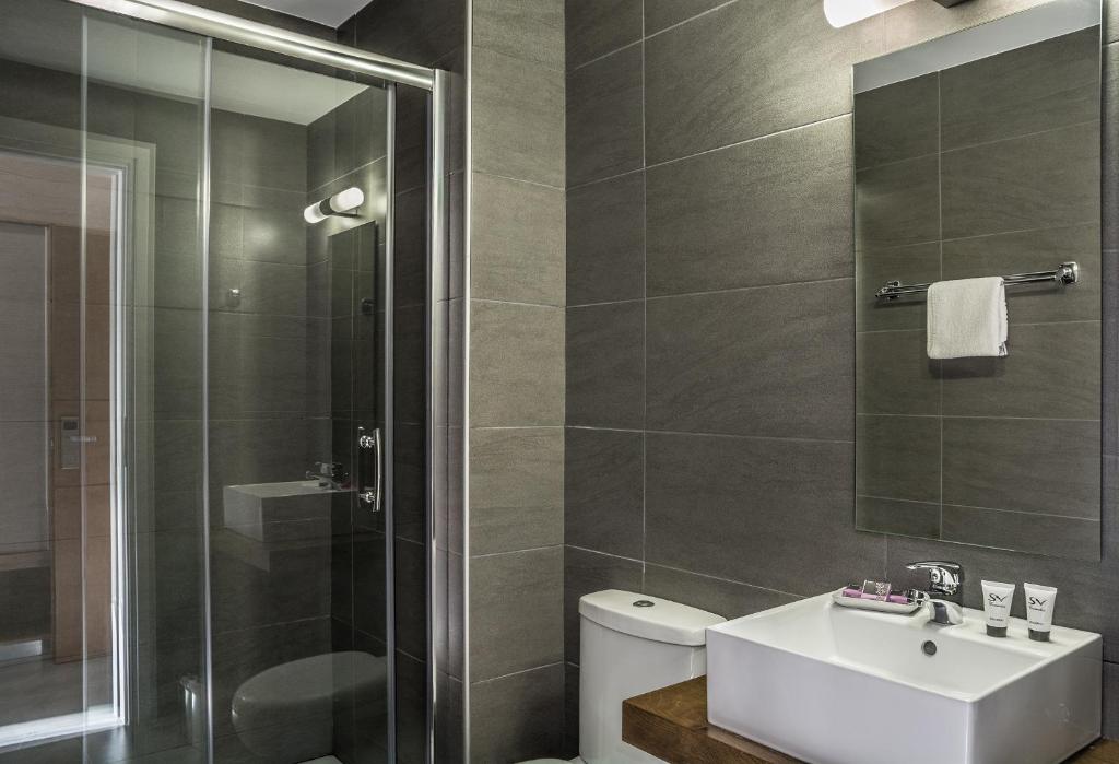 Sea View Hotel & Apartments - 6