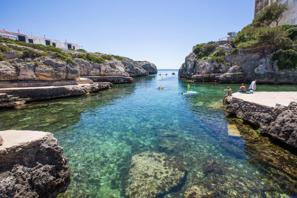 Estel Blanc Apartments - Adults Only, Cala en Blanes ...