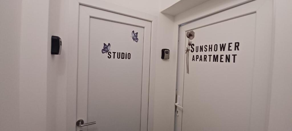 Sunshower apartment and studio - 16